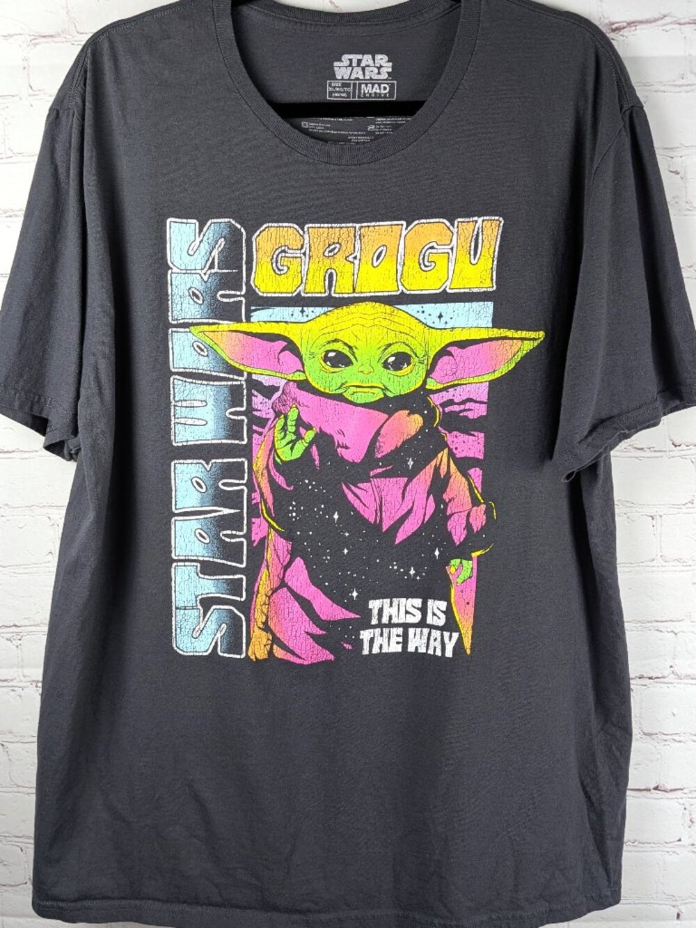 Star Wars Grogu Neon Distressed Graphic Tee XL